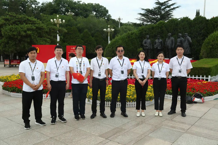 重温党史践初心——君卓创意走进西柏坡红色教育基地